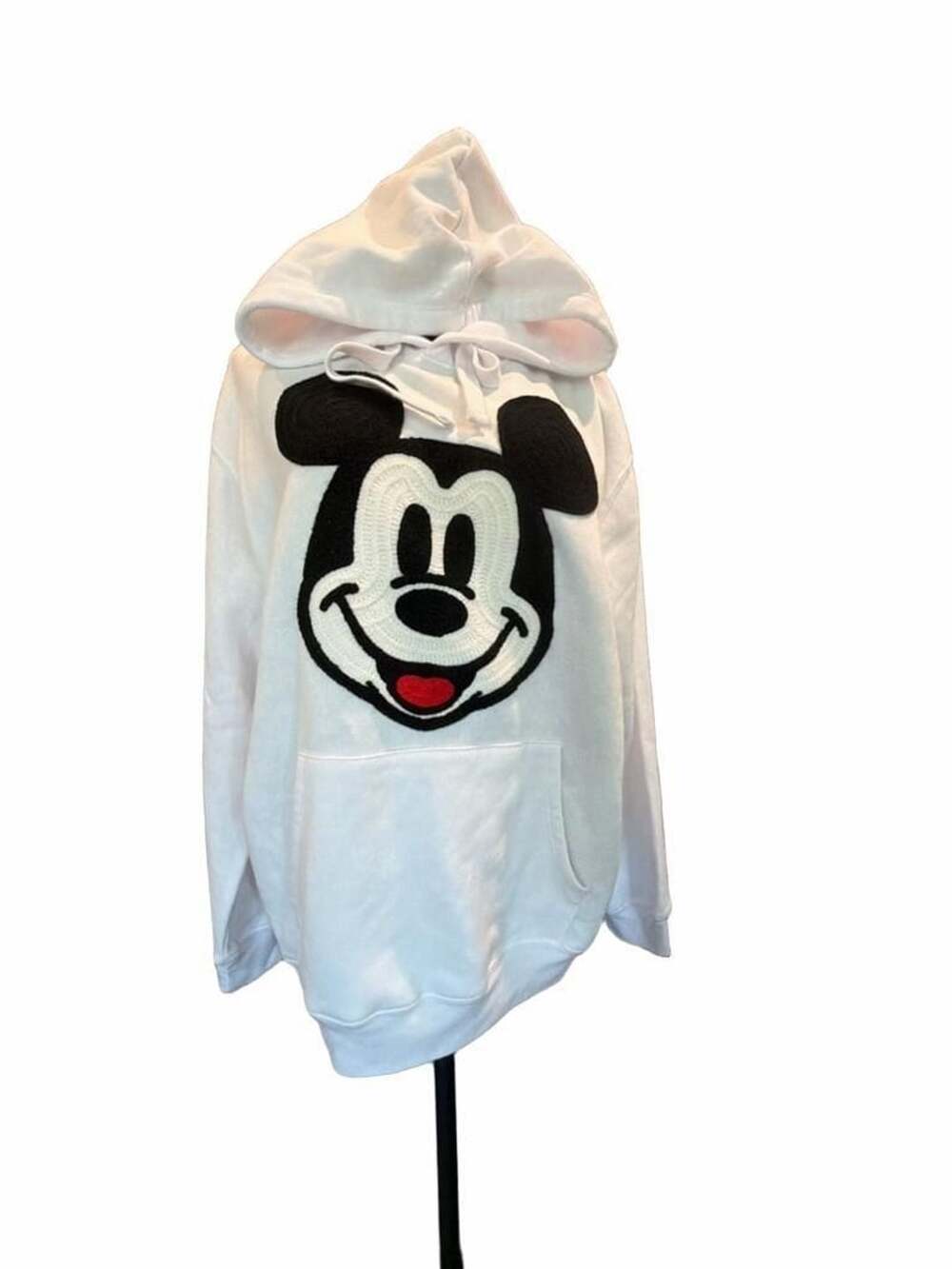 256 Disney Mickey Mouse Crochet Face White Fleece Hoodie Sweatshirt XL NWT